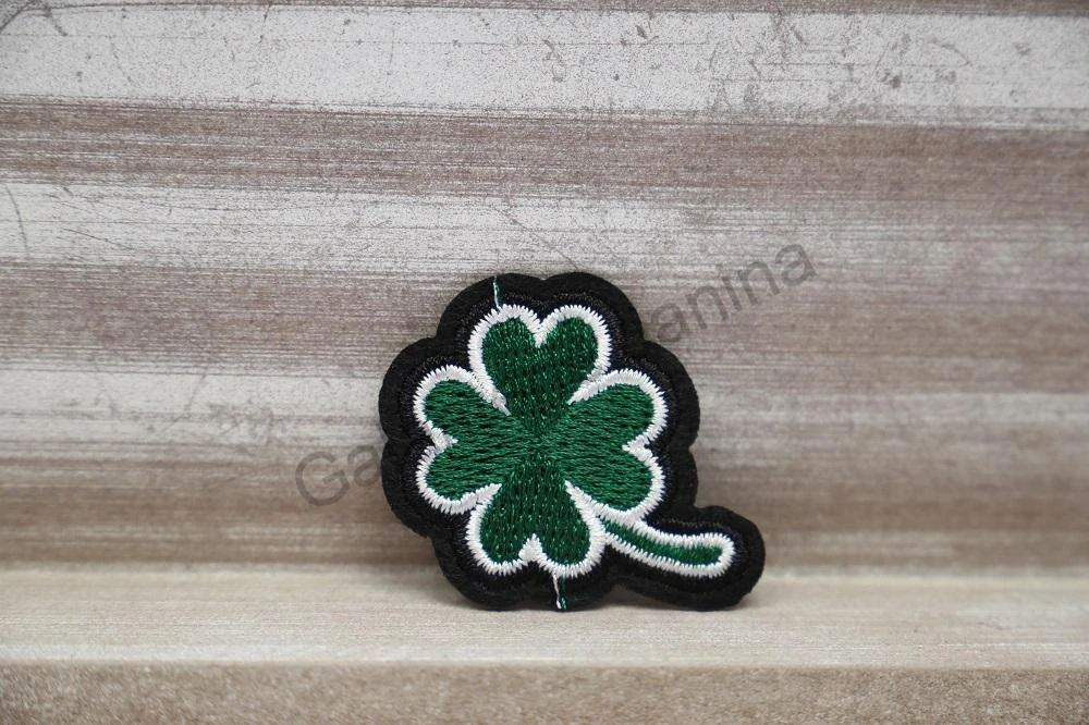 Nažehlovací aplikace čtyřlístek