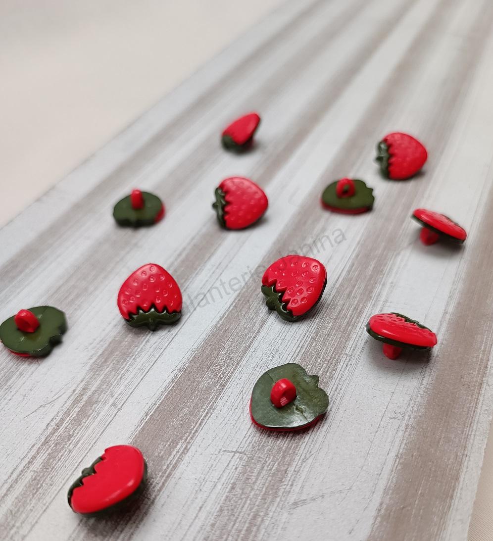 Knoflík Jahoda vel. 24 - 15,2 mm