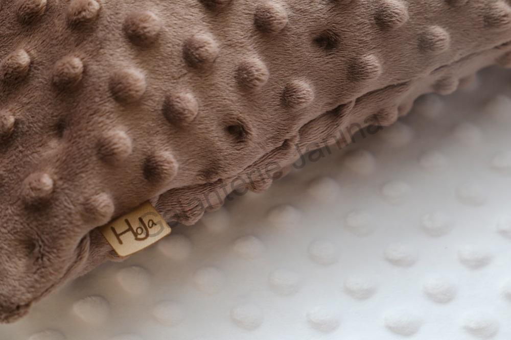 HoJa Polštářek z minky 30x30 cm čokoládová