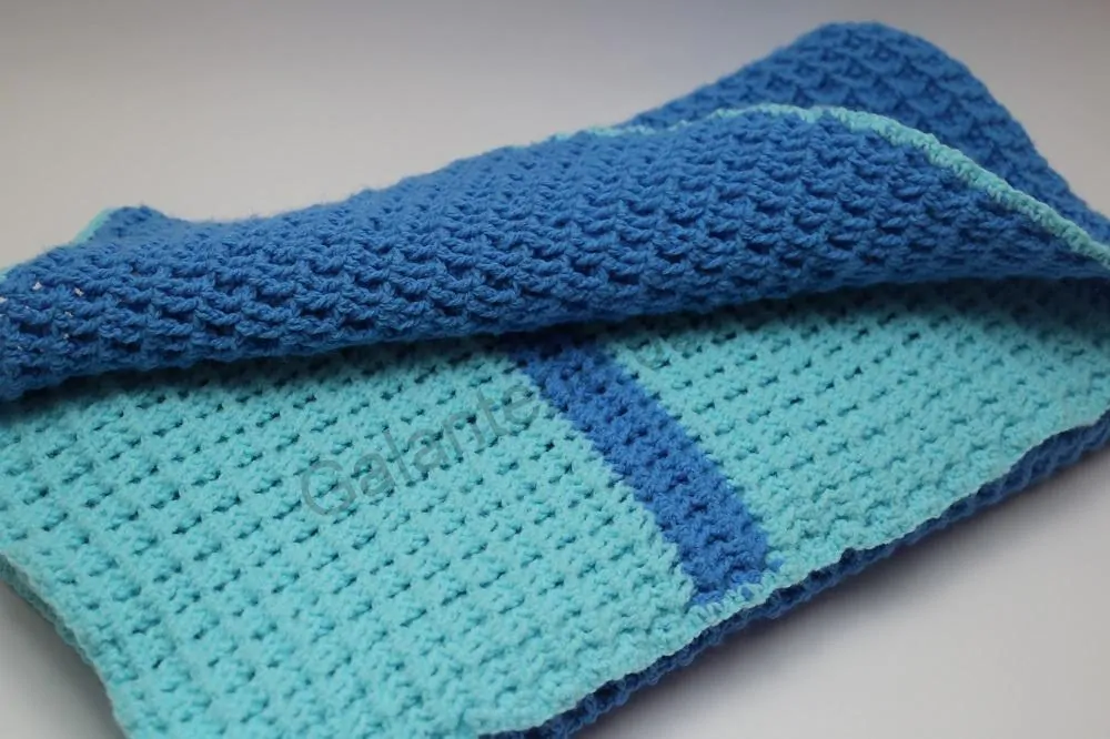 HoJa háčkovaná deka pro miminko 80x60 cm - tyrkysová, středně modrá