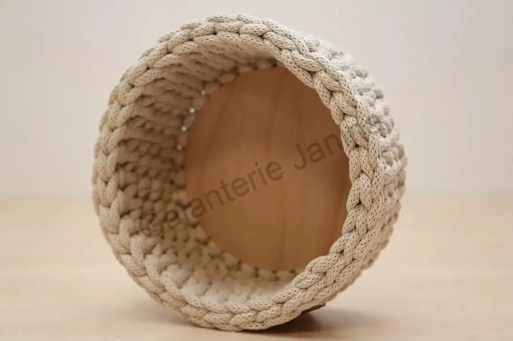 HoJa Háčkovaný košík kulatý 15 cm béžová