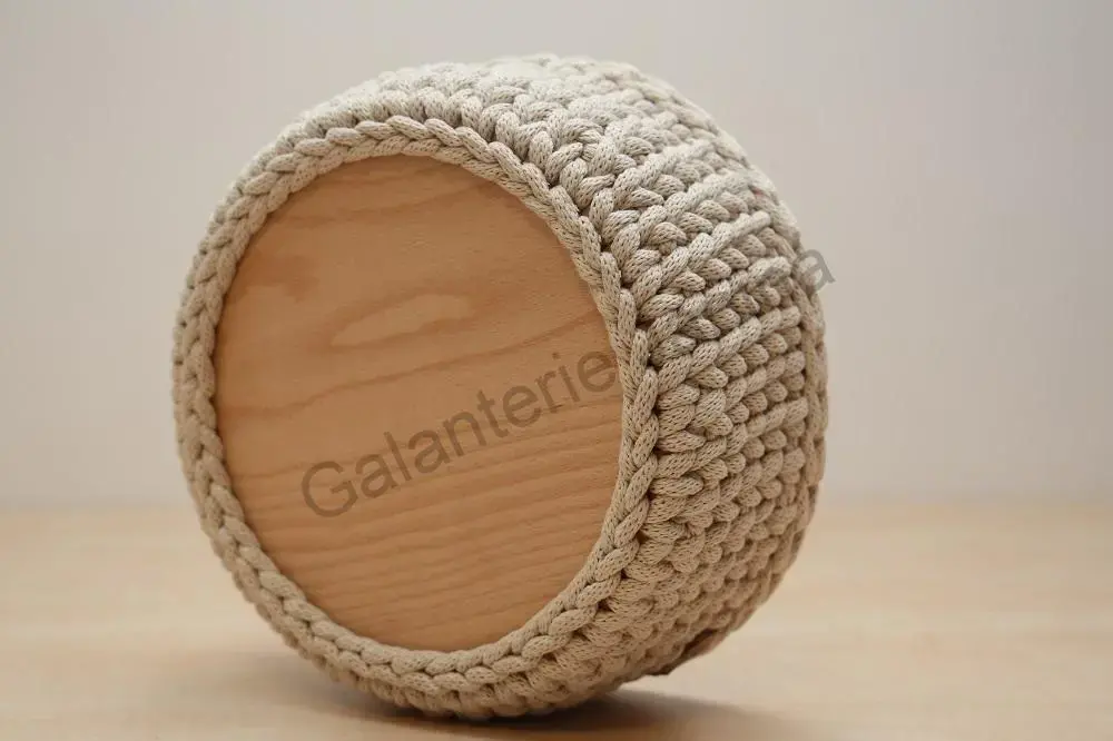 HoJa Háčkovaný košík kulatý 20 cm béžová