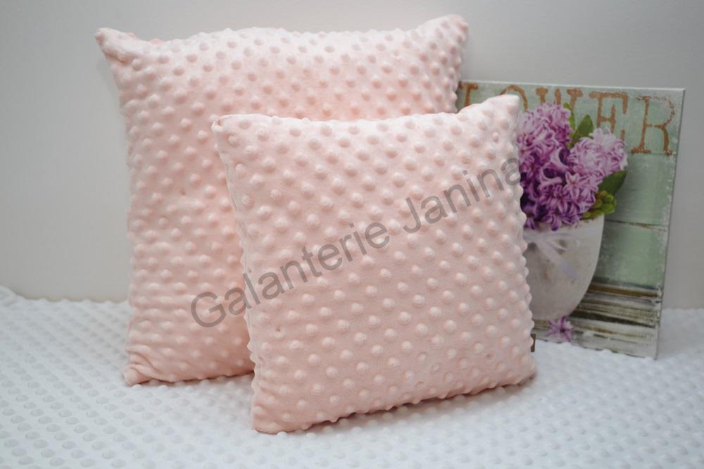 HoJa Polštářek z minky 40x40 cm broskvová