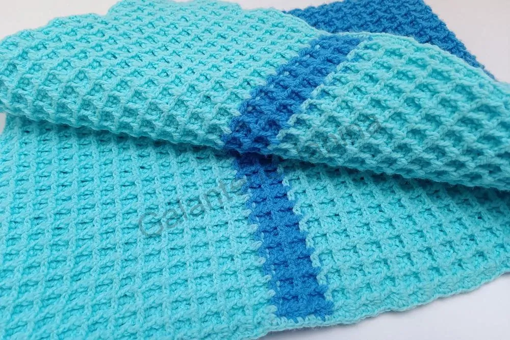 HoJa háčkovaná deka pro miminko 80x60 cm - tyrkysová, středně modrá