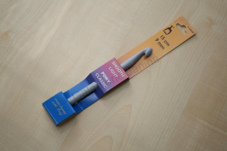 Háček Pony 9 mm