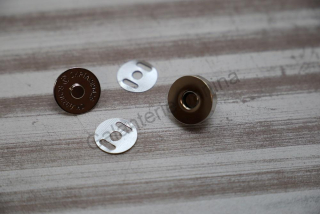 Magnetické zapínání - průměr 18 mm nikl