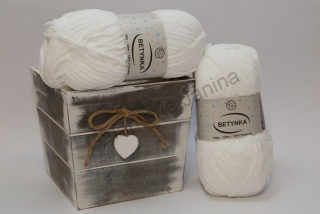 Příze Betynka 301 bílá