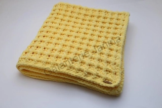 HoJa háčkovaná deka pro miminko 75x70 cm - žlutá
