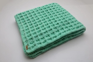 HoJa háčkovaná deka pro miminko 75x70 cm - mentolová